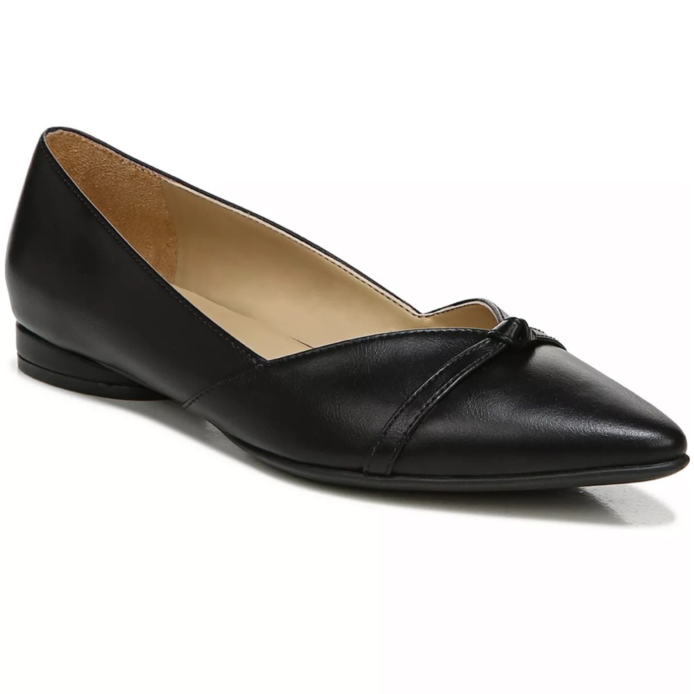 NATURALIZER
Beau Flats